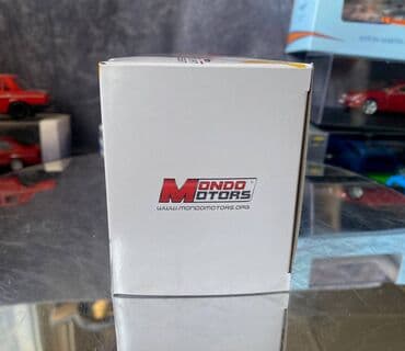 требуются модели для наращивания ресниц: Коллекционная модель Iveco Daily and BMW M4 Road Service 2009 Modimo — 4