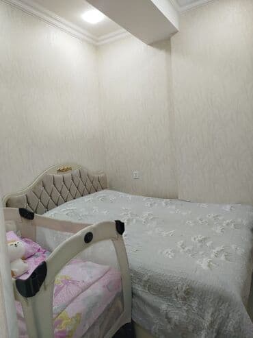 elmlərdə kirayə evlər: Şəhərin mərkəzində yerləşən bu yaşayış binası hər bir yaşayış sahəsi — 8