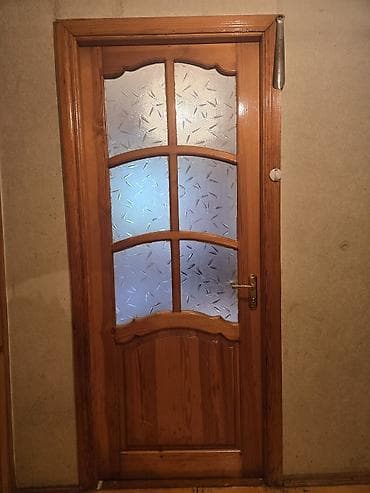 şuşe qapi: Ikinci əl qapılar satılır. otaq və dolab qapıları. qiymət razılaşma — 2