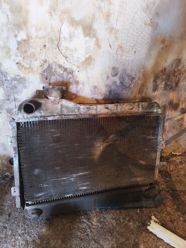 Бусы: Avtomobil üçün radiator - Material: Alüminium əsaslı şəbəkə, yuxarı — 1