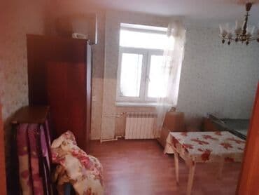 1 ci mikrorayon satilan evler: Bakı, 1 otaqlı, Köhnə tikili, m. Neftçilər, 40 kv. m — 4