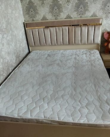 rəhil: Taxd satılır yaxşı vezytde çox istifade olunmuyb matrasla birge — 1