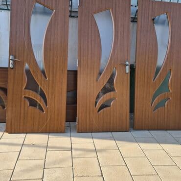 2ci el qapılar: Salam 8 ədəd ağır və möhkəm qapıdr və bir oqədərdə yaxwı vəziyətdədir! — 2