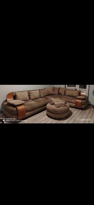 yatag mebel: Künc divan, Pufik — 1