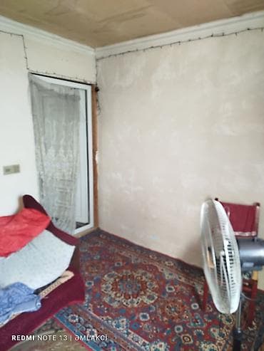 Həyət evləri və villaların satışı: 3 otaqlı, 70 kv. m, Kredit yoxdur, Orta təmir — 10