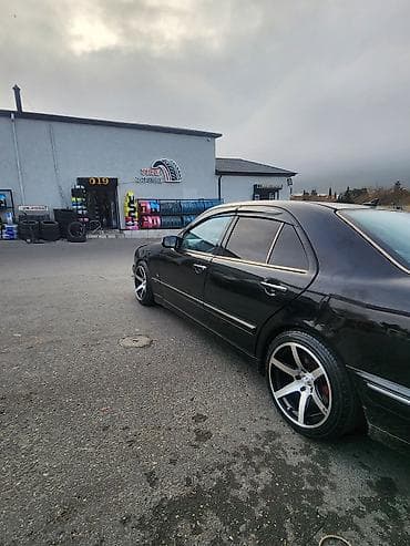 vito ehtiyat: Vossen Minus Diskler satilir R17 Tep tezedi 3 gundu alinib pul — 2