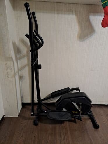 Çadırlar: FERRO ellips velosipedi (elliptik trenajor) Xüsusiyyətlər: - Kompüter — 2