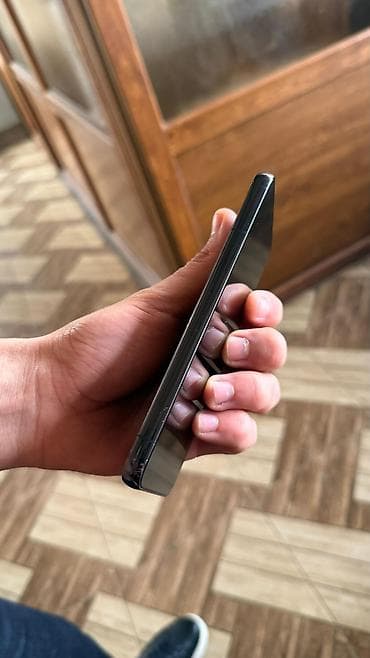 Mətbəx texnikası: Samsung Galaxy S22, 128 GB, rəng - Qara, Zəmanət, Barmaq izi, Simsiz şarj — 1