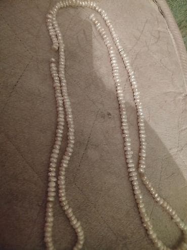 İncili uzun boyunbağı - Material: Təbii görünüşlü xırda, düyünvari lalafo.az -da İncili uzun boyunbağı - Material: Təbii görünüşlü xırda, düyünvari