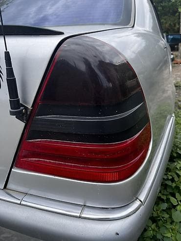 c350 mercedes: Mercedes-Benz — 2