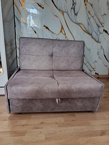 islemis divan: Kreslo çarpayı.Yeni kimidir,az istifadə olunub.Ölçüləri 190×100 — 1