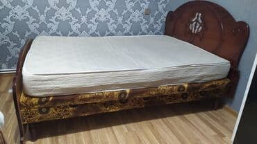 Кровати: Б/у, Двуспальная кровать, С подъемным механизмом, С матрасом, С выдвижными ящиками — 3