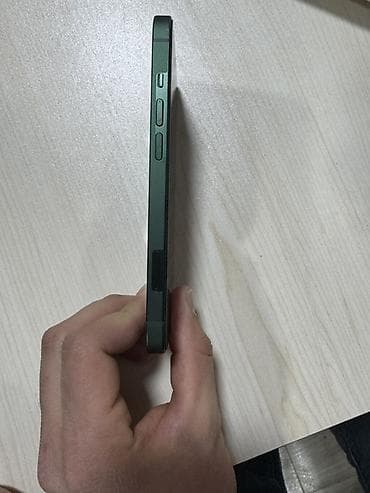 tel halva: IPhone 13, Yaşıl, Face ID — 5