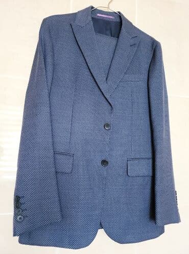 göy rəngli kişi cemperləri: Kostyum 46 razmer — 1