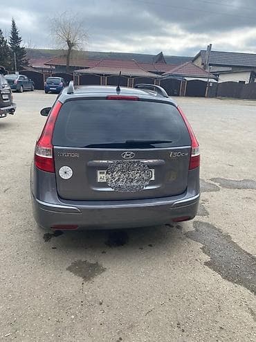 Hyundai i30: 1.4 l | 2011 il Universal