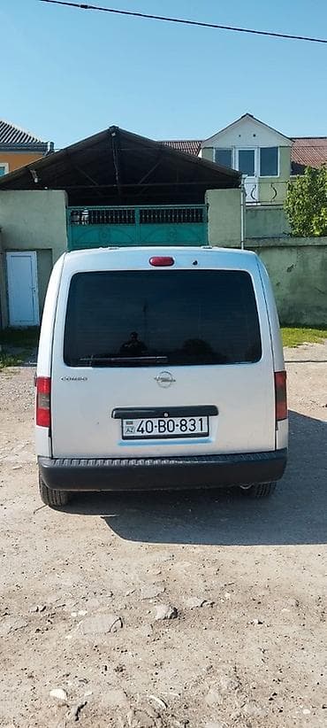 bmw 5 series e39: Opel Combo: 1.6 l | 2008 il 408350 km Van/Minivan — 5