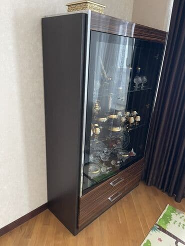 Şüşəli dolab vitrini lalafo.az -da Şüşəli dolab vitrini