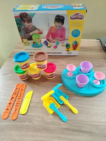 Игрушки: Play-Doh dondurma temalı yaradıcılıq dəsti Məzmun: - Play-Doh — 2