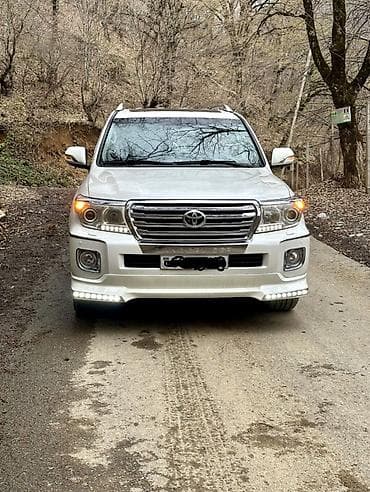 Avtomobil alışı: Toyota Land Cruiser: 4 l | 2013 il Ofrouder/SUV — 1