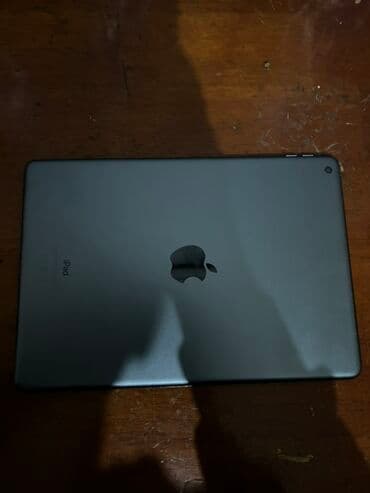 işlənmiş planşetlər: Б/у Apple iPad 9 (2021), 10,9", 64 ГБ, Бесплатная доставка — 3