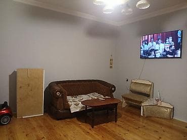 naxcivan: Naxcivanski ucilisin yaninda astanovkaya 1 deqiqelik yola yaxin 2 — 5