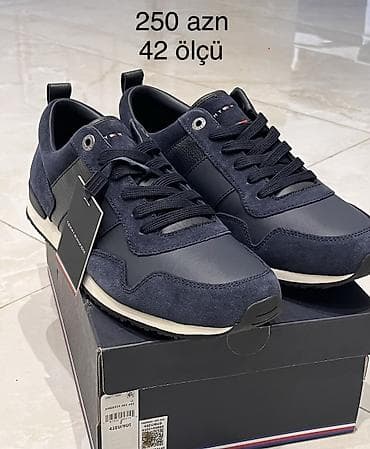 ayaqqab: Guess ve Tommy hilfiger original razmer ve qiymet qeyd olunub — 1