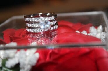 домработница в баку: Üzük — 1