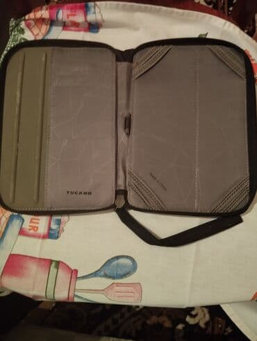 komputer notebook: Tucano planşet üçün qoruyucu çanta - Brend: Tucano - Rəng: qara — 1