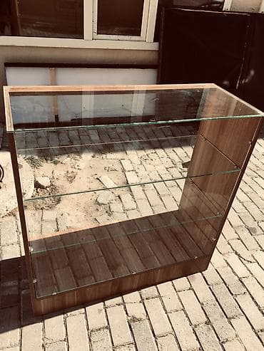 saxta baba sekili: İdeal vaziyyət də 2 şüşə vitrin satılır Mağaza da yer olmadığı üçün — 3