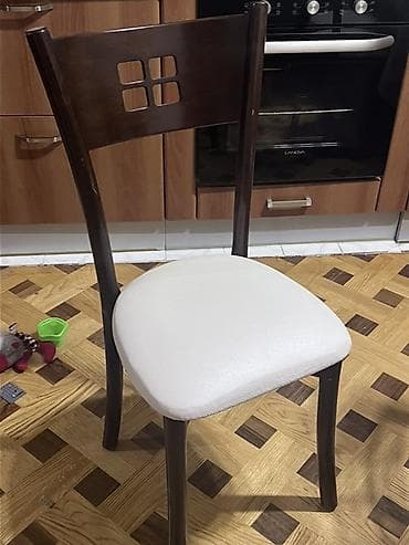 stol ustul: Mətbəx/Qonaq otağı üçün taxta stul 6 ededdir 1 ededi 30 cox — 1