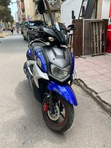 Yamaha skuter - Rəng: mavi/qara, gümüşü akssentlərlə - Kuzov lalafo.az -da — 5 Yamaha skuter - Rəng: mavi/qara, gümüşü akssentlərlə - Kuzov — 5