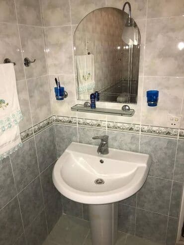 yeni evlər: 200 kv. m, 5 otaqlı — 5