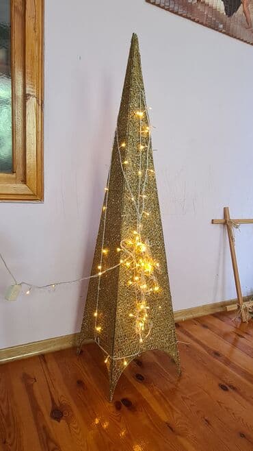 dekor ağac: Dekorativ şam ağacı,işıqlandırmalı. əla vəziyətdə. dükan və ev bəzəyi — 1