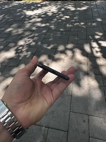 Elektronika: IPhone 8, 128 GB, Qara, Barmaq izi — 4