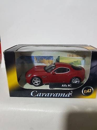 mini mercedes: Kolleksiya üçün 1:43 miqyaslı die-cast model avtomobillər. Şəkillərdə — 3