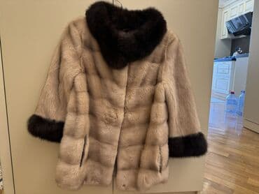 Kürklər: Zərif tərtibatlı təbii kürk palto - Material: sıx, yumşaq təbii kürk — 5