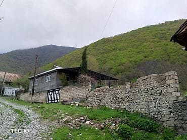 qebele kiraye evler: Iki mərtəbəli ev satılır. ətraflı məlumat üçün əlaqə telefona zəng — 3