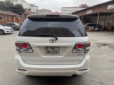 turbo az dört göz: Toyota Fortuner: 2.7 l | Ofrouder/SUV — 3