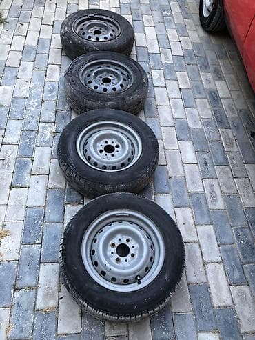 offroad disk: 4 ədəd dəmir disk və şin komplekti
Masazirda. R13 . 4 eded 55 azn — 1