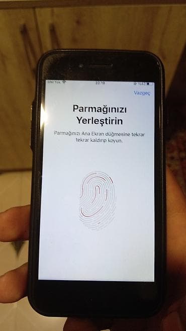 ayfon on bir: IPhone 7, 64 GB, Qara, Barmaq izi — 5