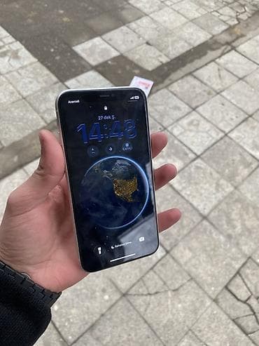 işlənmiş 4s aplle: IPhone 11, 128 GB, Ağ, Face ID — 2