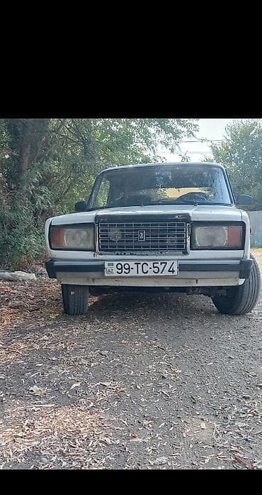 VAZ (LADA) 2107: 0.3 l | 1993 il 180 km Sedan