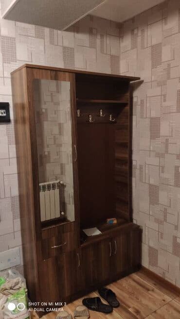 qarayev obyekt: Qaraev metrosunun yaxınlığında 16 mertebeli binanın 5-ci mərtəbəsində — 4