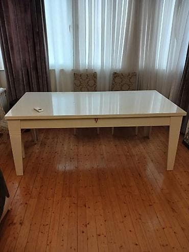 dehliz mebel: Yataq otaqi mebelləri - 650 azn divan - 400 azn ( bazalıdır uzunu 3 — 2