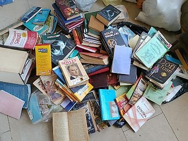 Книги и журналы: Diqqət. Təcili qədimi kitablar satılır. qiymət dəyişir — 4