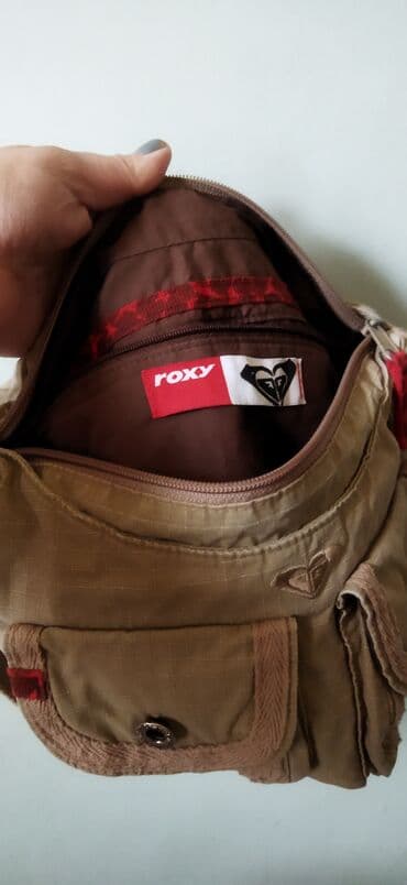 seleme pul verilir 2021: Brend əl çantaları,Roxy 20manat,qara dəri 7man,hermes ağ12man — 4