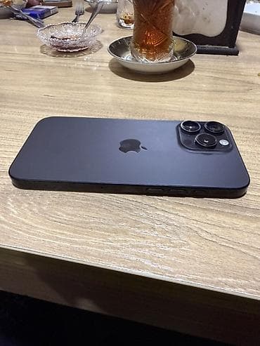 iphone 12 pro max ekran: IPhone 16 Pro Max, 256 GB, Qara — 10