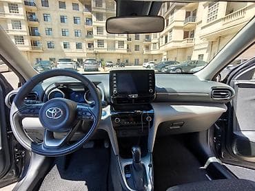 toyota diskləri: Toyota Yaris: 1.5 l | 2022 il Ofrouder/SUV — 2