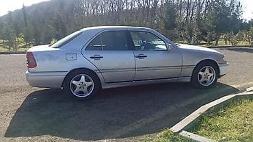 Mercedes-Benz 220: 0.2 l | 1994 il Ofrouder/SUV — 8