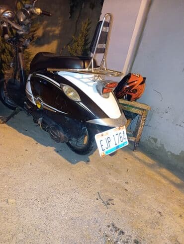 скутер купить бу: Şəxsi istifadə üçün praktik şəhər skuter/moped. Xüsusiyyətlər: - — 3